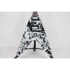 DEAN MICHAEL SCHENKER SIGN / Electric Guitar w/ Gig Bag