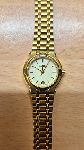 Gucci 9200l swiss made quartz - gucci,
