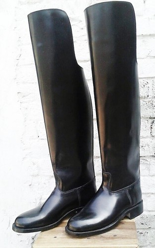Men motorcycle knee high - knee,