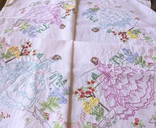 Beautiful Vintage Tablecloth
