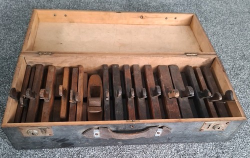 Job lot vintage wooden - lot,