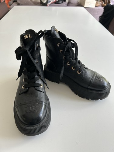Chanel grained calfskin - chanel, cc