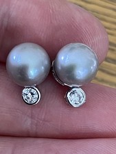 Sterling Silver Round Grey