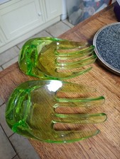 Vintage Retro Green Lucite Pop