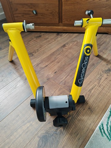 Cycleops turbo trainer with - cycleops,