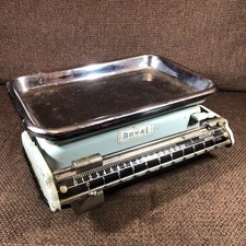 Vintage Set Metal Tower Brand