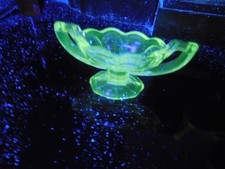 VINTAGE ART DECO THICK HEAVY