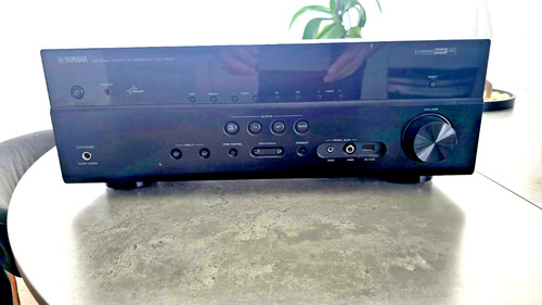 Yamaha v575 receiver - receiver,, fully