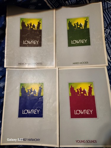 Lot vintage lowrey organ - lot,