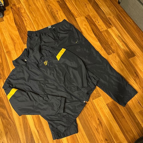 Nike vintage tracksuit - nike, navy