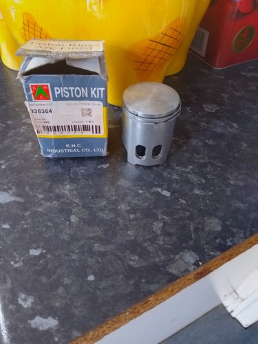 Yamaha rd125 piston - yamaha,