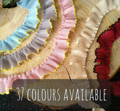 Ruffled fabric trim - ruffled,