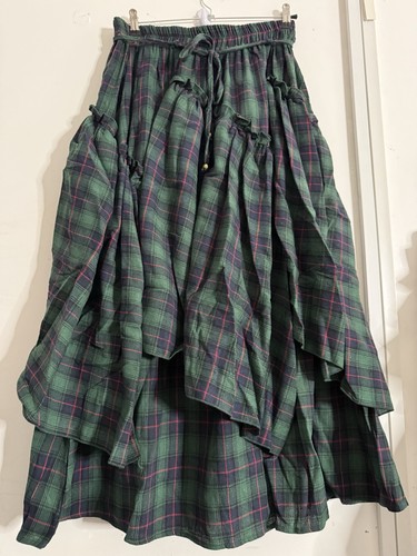 Women green blue red plaid - red,