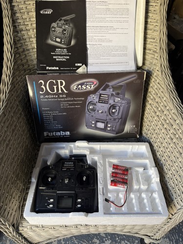 Futaba 3gr 4ghz - 2.4ghz, channel
