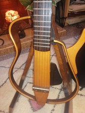Yamaha SLG-120NW Silent Guitar + Adapter & Yamaha Gig Bag
