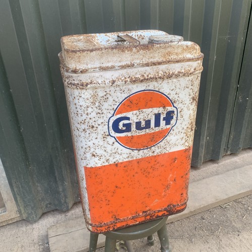 Vintage gulf 25ltr oil can - gulf,