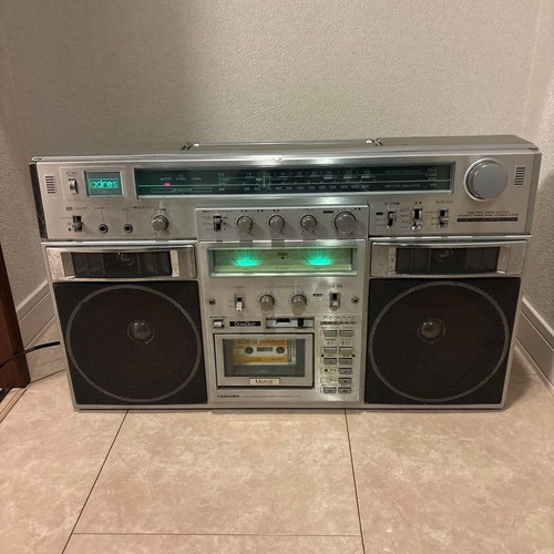 Toshiba bombeat s90 - bombeat, rt-s90