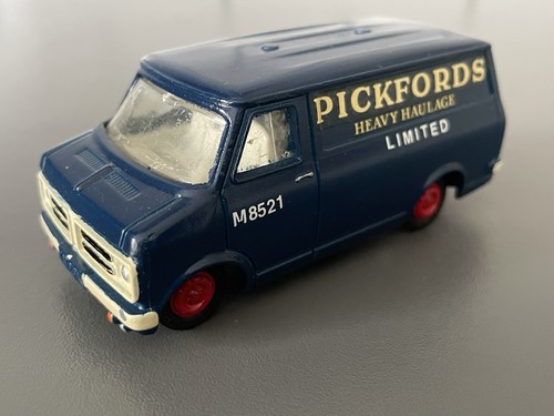 Dinky toys code - 3, van