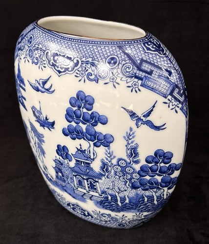 Blue willow pattern flat - blue,