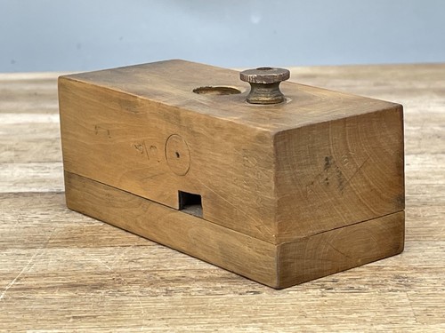 Vintage buck wooden screw box - vintage,