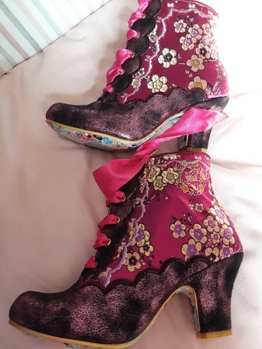 Irregular choice rumor has - choice,