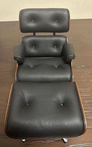 Vitra miniature lounge chair - miniature,