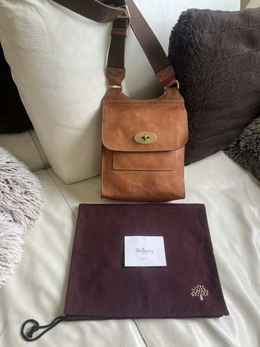 Lovely vintage authentic - lovely,