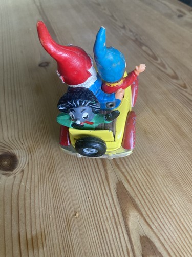 Corgi 801 noddy car with - corgi,