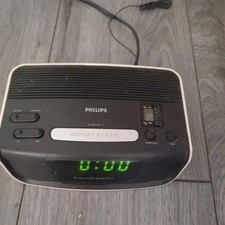 Philips AJ3121 FM/MW Radio