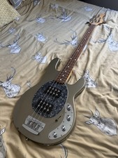 OLP  Musicman Stingray HH Bass