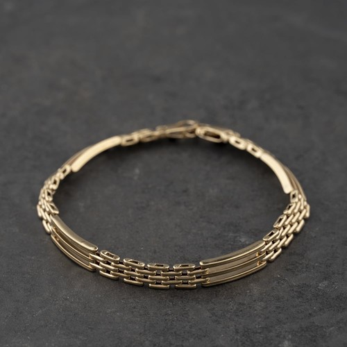 Second hand 9ct yellow gold - second,