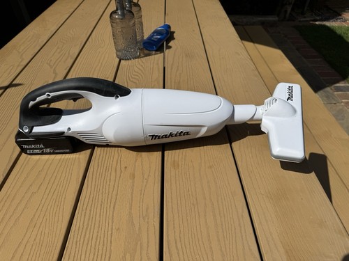 Makita 18v dcl180 hoover - 18v, hoover.
