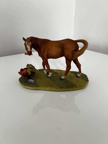 Horse sculpture ornament - ornament,