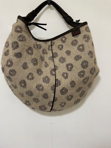 Bnwt tula ladies - bnwt,