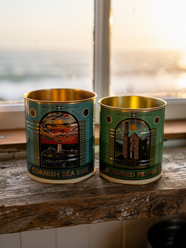 Pair metal retro style - of,