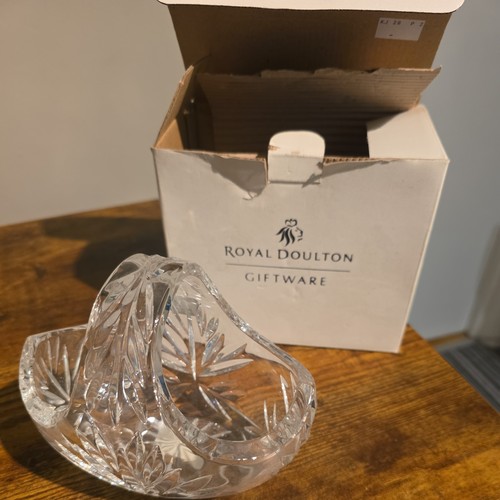 22cm royal doulton - royal,