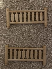 Sylvanian Families Oakwood Manor House SPARES Brown Railing - 7.5 cm