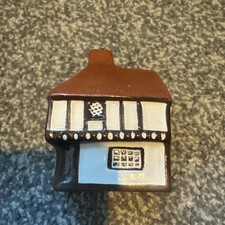 No 23 Corner House Mudlen End Studio Pottery Miniature Cottages Collection