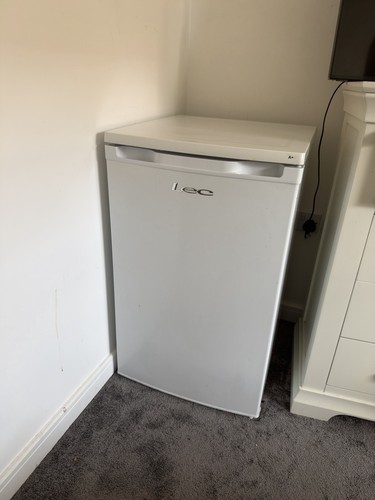 Lec fridge undercounter - fridge,