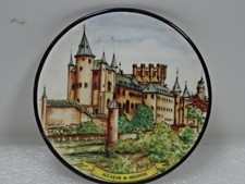 Small Round Ceramic Wall Plaque Featuring Alcazar de Segovia. Ceraplat. Handmade