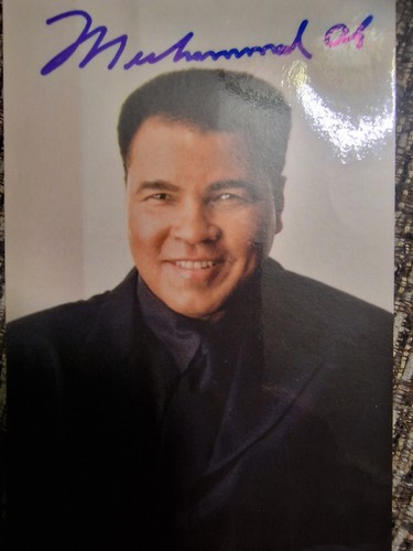 Muhammad ali signed photo card - photo,