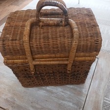 Vintage Wicker Rattan Picnic
