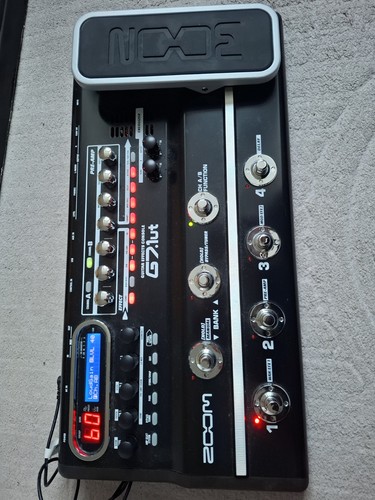 Zoom 1ut multi - zoom, pedal
