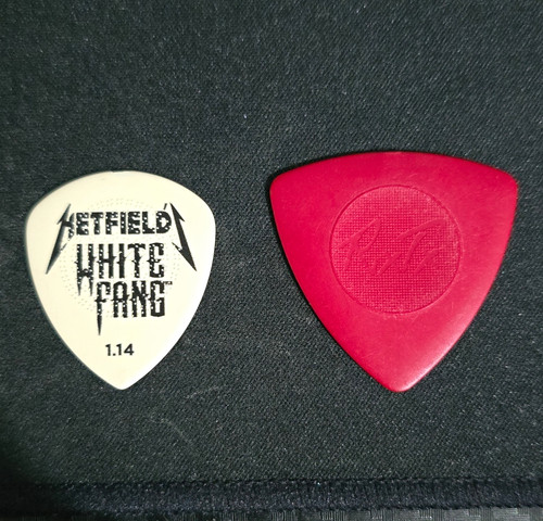 Hetfield r trujillo - r.,