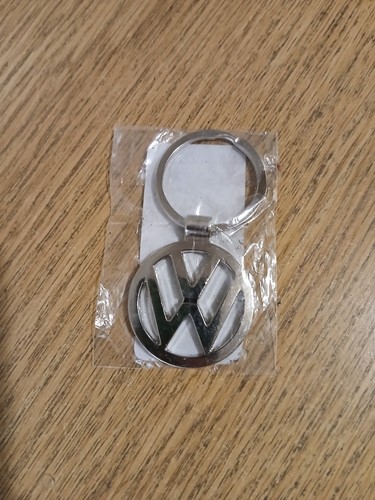 Metal volkswagen keyring - metal,