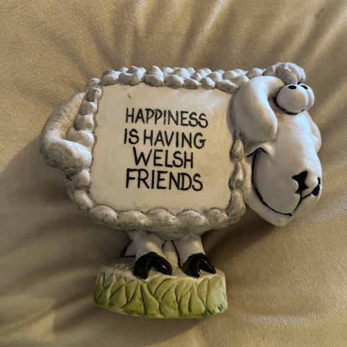 Vintage world groggs - groggs, sheep