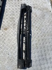 VAUXHALL VIVARO TRAFIC 2007-2014 FRONT BUMPER MIDDLE SUPPORT GRILL 93856003