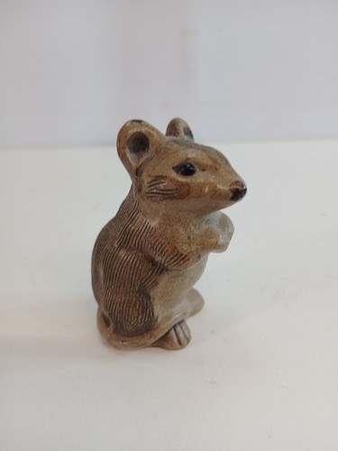 Poole pottery stoneware mouse - poole,