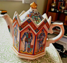 Sadler King Henry V Teapot 