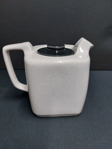 Vintage quirky cube - cube, ceramic